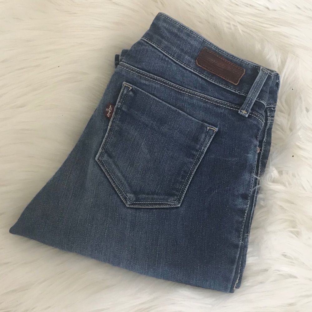 Women’s Levi Jeans
